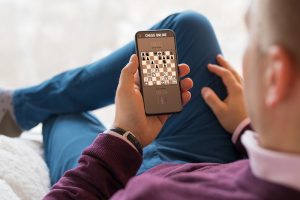 Use seu telefone para dominar o jogo de xadrez